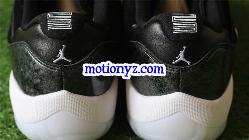 Air Jordan 11 Retro Low Barons GS